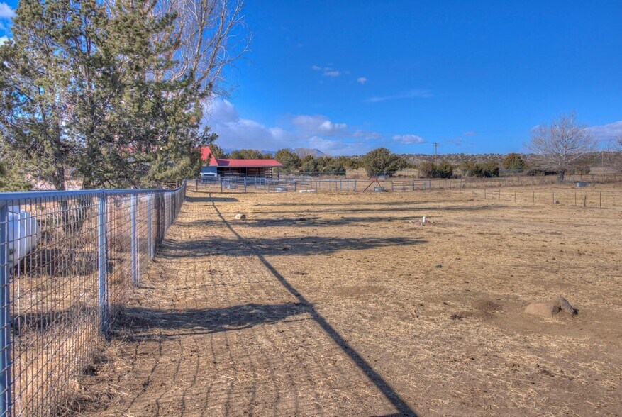 More Photos Of 22540 Us Highway 160, Walsenburg Veterinarian Kennel For Sale