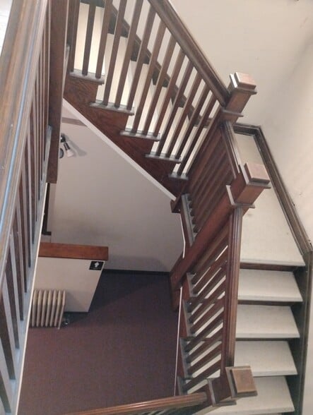 More Photos Of 906 Elm St, Coffeyville Religious Facility For Sale