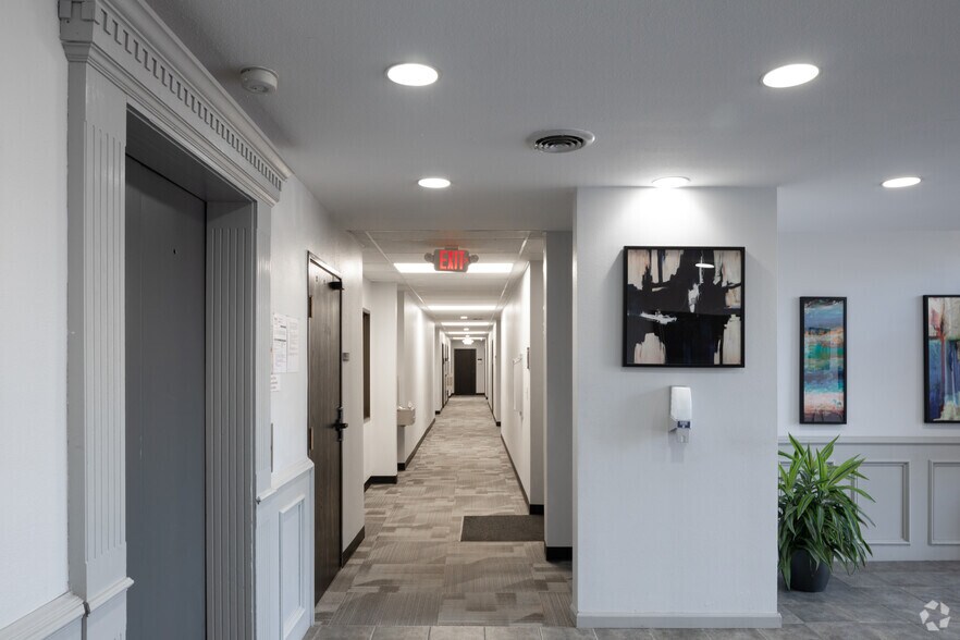 More Photos Of 15200 E Girard Ave, Aurora Medical For Lease