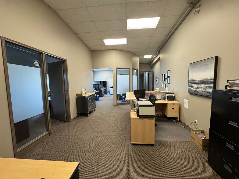 More Photos Of 4929 74th Ave NW, Edmonton Flex For Lease