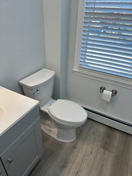 More Photos Of 221 Chestnut St, Toms River Multifamily For Sale