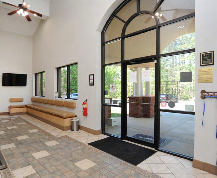 More Photos Of 9560 Bells Ferry Rd, Canton Medical For Sale