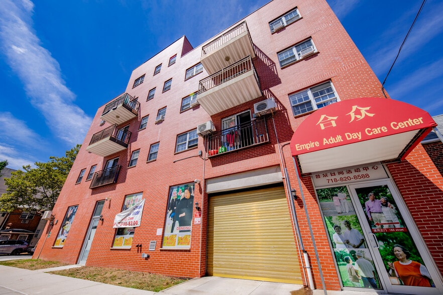 More Photos Of 7159 160th St, Flushing Apartments For Sale