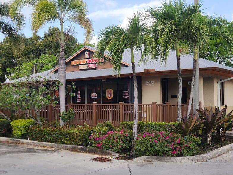 More Photos Of 2931 Northlake Blvd, West Palm Beach Auto Dealership For Sale