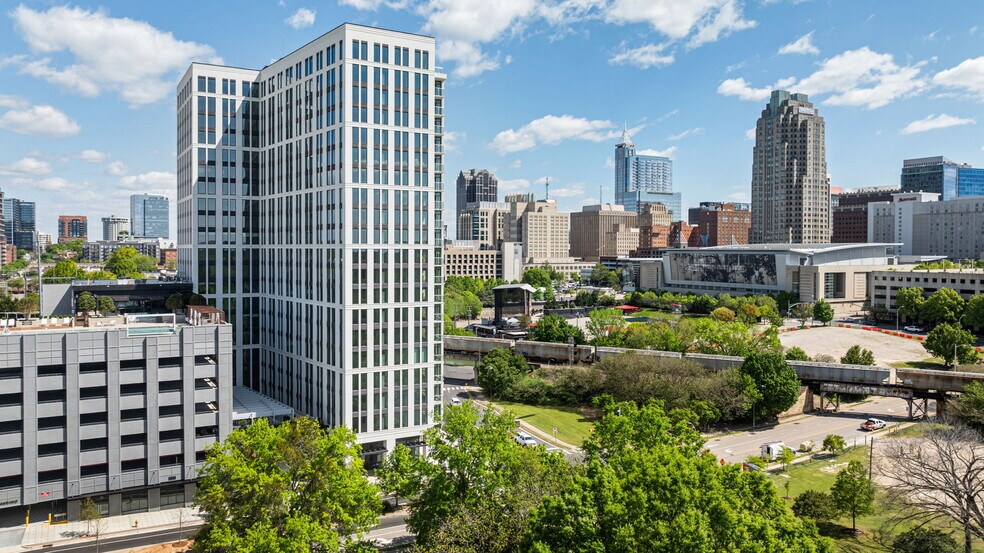 More Photos Of 319 W Lenoir St, Raleigh Apartments For Lease