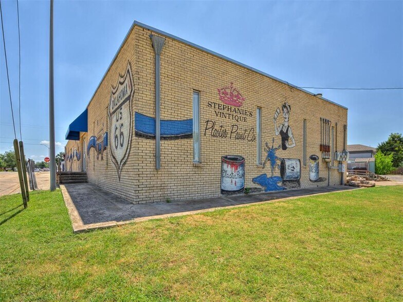 More Photos Of 6726 NW 38th St, Bethany Office For Sale