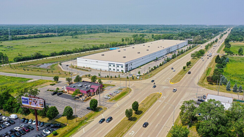 More Photos Of 27W371 North Ave, West Chicago Restaurant For Sale