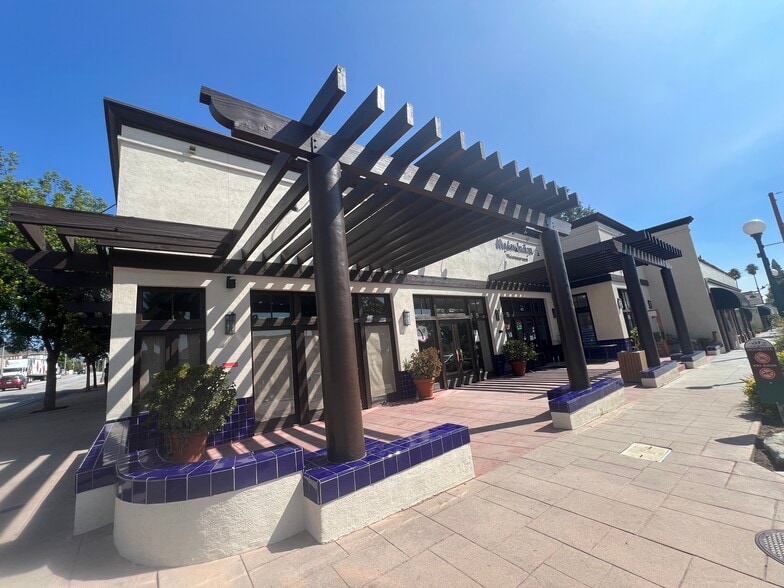 More Photos Of 102-108 S Myrtle Ave, Monrovia Restaurant For Lease