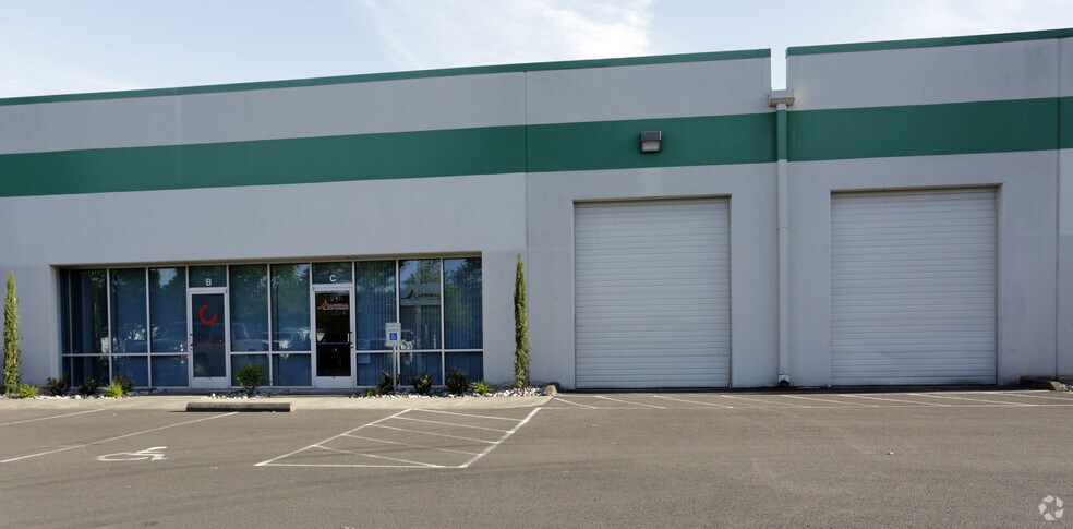 More Photos Of 2903 NE 109th Ave, Vancouver Manufacturing For Lease