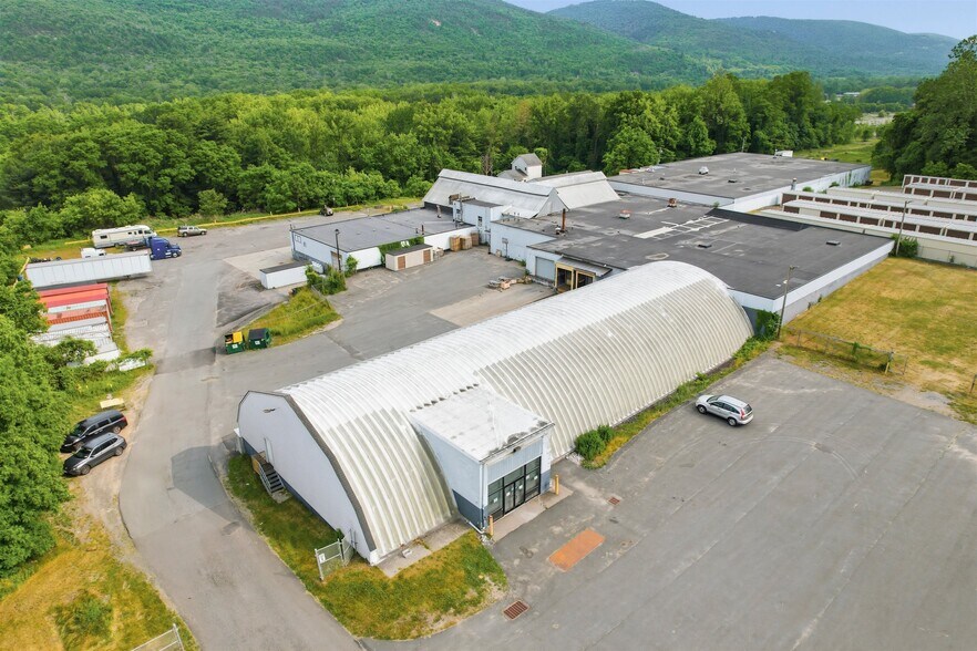More Photos Of 8085 Route 209, Ellenville Warehouse For Lease