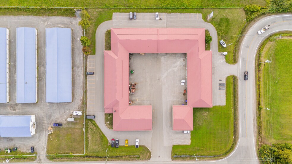 More Photos Of 250 Rue Industrielle, St-Roch-de-L'achigan Warehouse For Sale