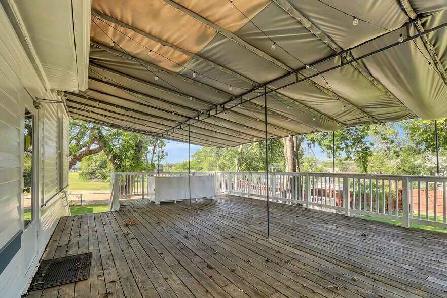 More Photos Of 312 S Tennessee St, McKinney Office For Lease