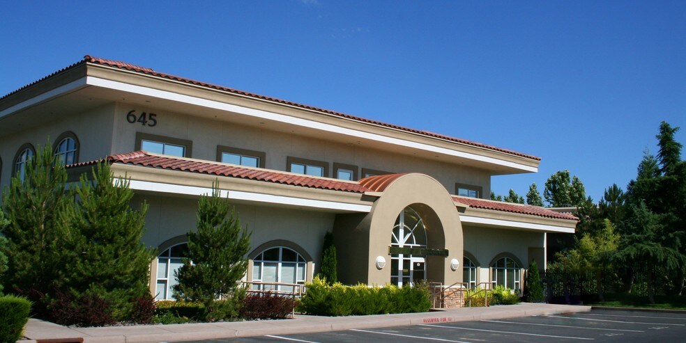 More Photos Of 645 Sierra Rose Dr, Reno Medical For Lease