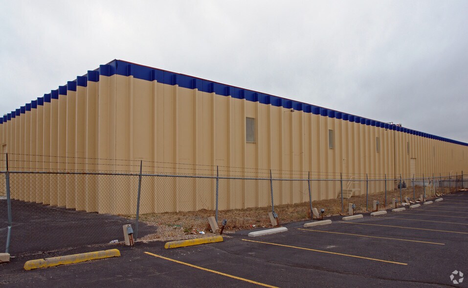 6363-e-38th-ave-denver-co-80207-industrial-for-lease-cityfeet