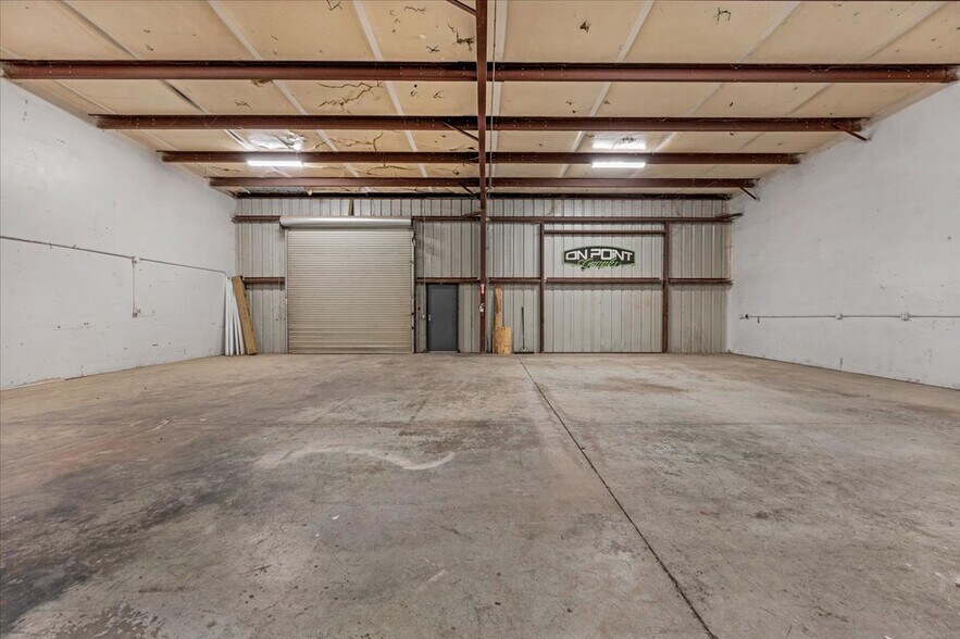 More Photos Of 1839 Thunderbolt Dr, Porterville Warehouse For Lease
