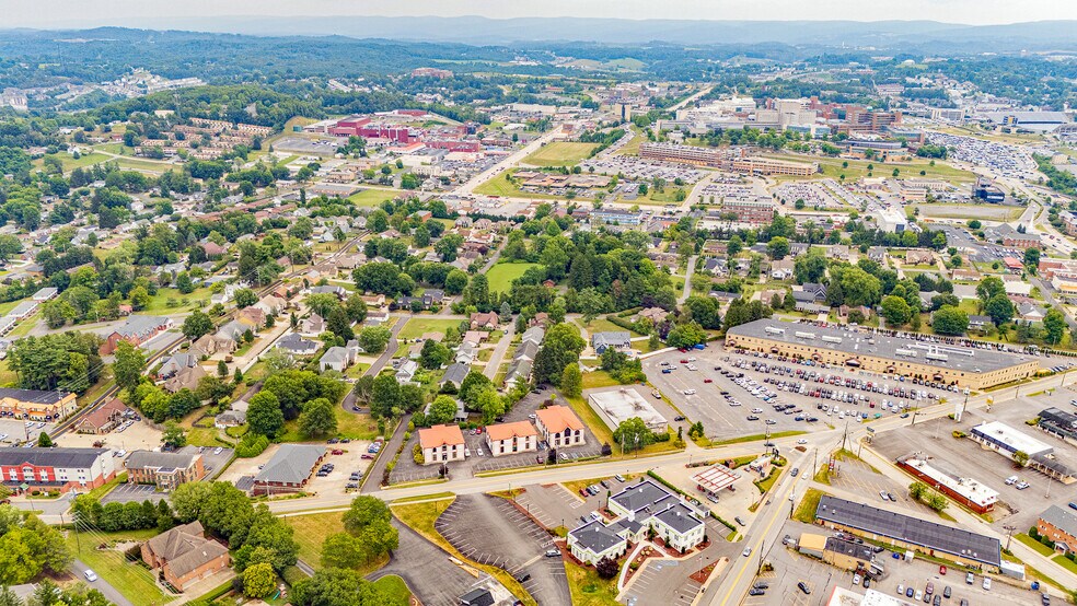 More Photos Of 3120 Collins Ferry Rd, Morgantown Medical For Sale