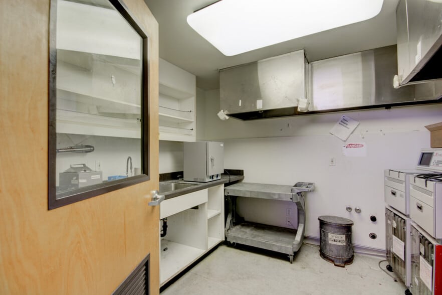 More Photos Of 1615 Hill Rd, Novato Medical For Sale
