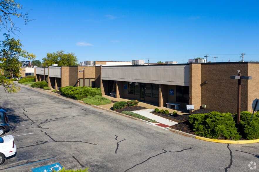 More Photos Of 7150 N Park Dr, Pennsauken Unknown For Lease