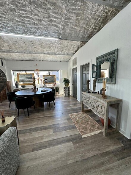 More Photos Of 30307 Ranch Road 12, Dripping Springs Light Manufacturing For Lease