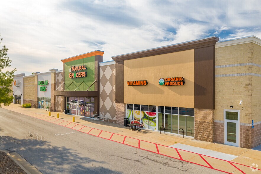 More Photos Of 3535 Missouri Blvd, Jefferson City Freestanding For Lease