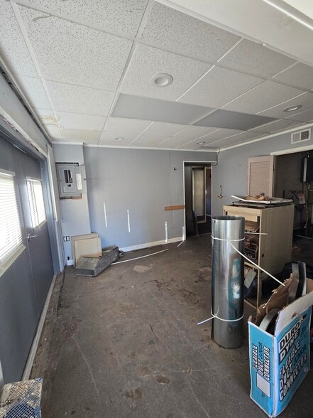 More Photos Of 407 SW Mo-7 Hwy, Blue Springs Freestanding For Sale