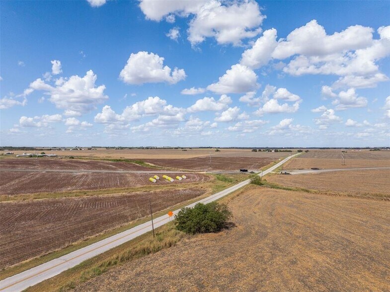 Primary Photo Of 000 Wells Lane, Manor Land For Sale