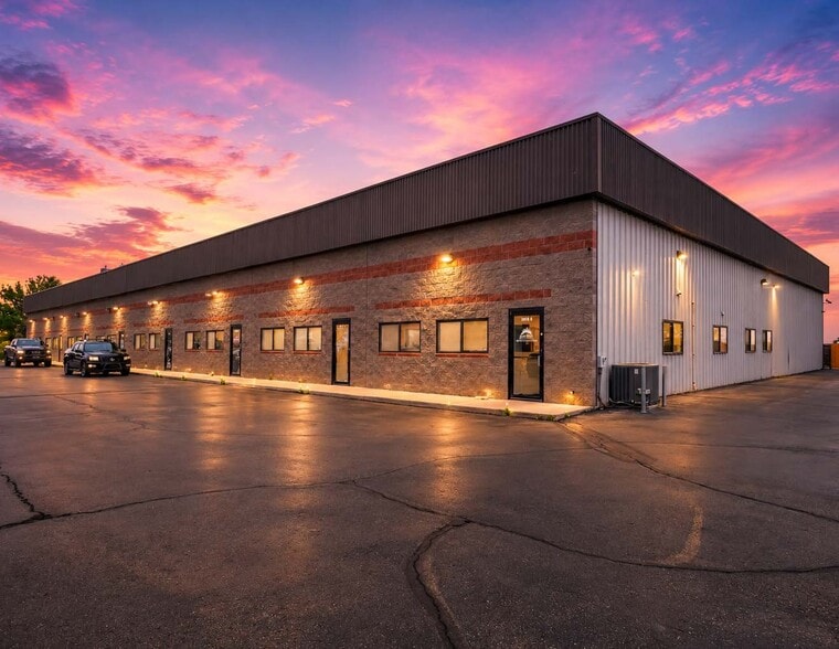More Photos Of 1740 Skyway Dr, Longmont Warehouse For Sale