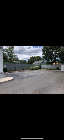 More Photos Of 871 Middle Country Rd, Selden General Retail For Sale