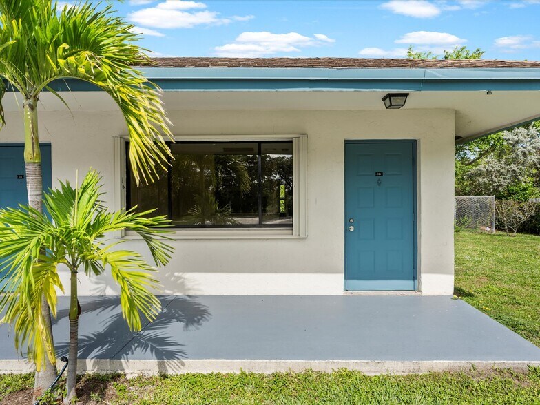 More Photos Of 4177 S Congress Ave, Palm Springs Assisted Living For Sale