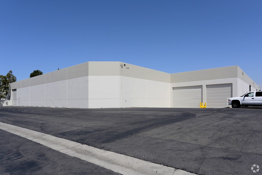 More Photos Of 16410-16430 Manning Way, Cerritos Unknown For Lease