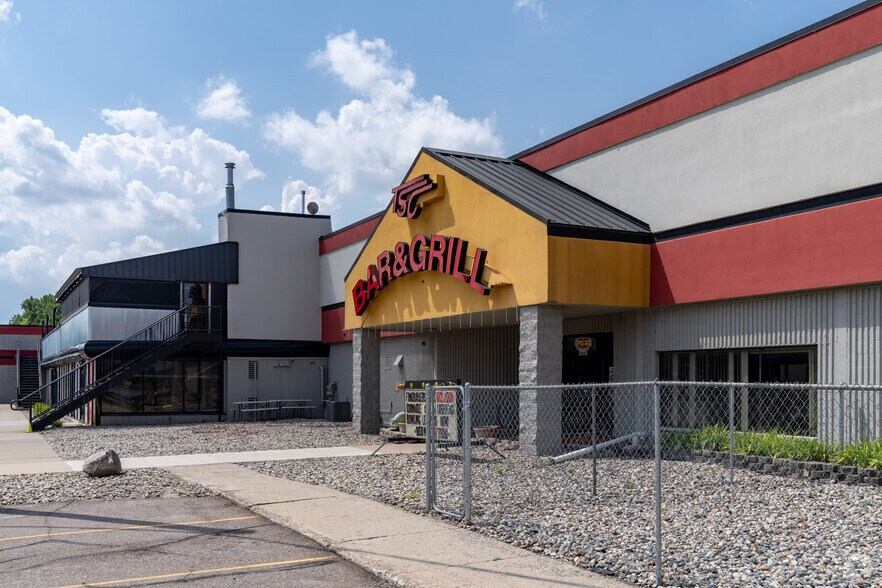 Primary Photo Of 40501 Production Dr, Harrison Township Freestanding For Sale