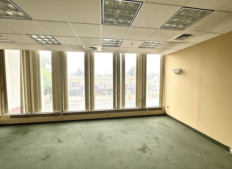 More Photos Of 1435 86th St, Brooklyn Medical For Sale