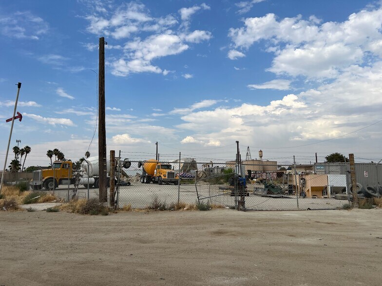 More Photos Of NEC Hwy 184 @ Kerrnita Rd, Bakersfield Land For Sale