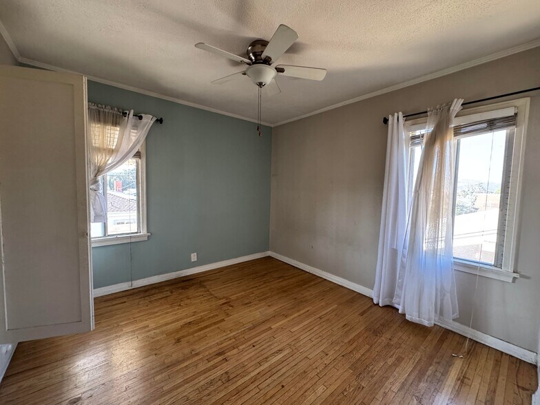 More Photos Of 516 W Lexington Dr, Glendale Apartments For Sale