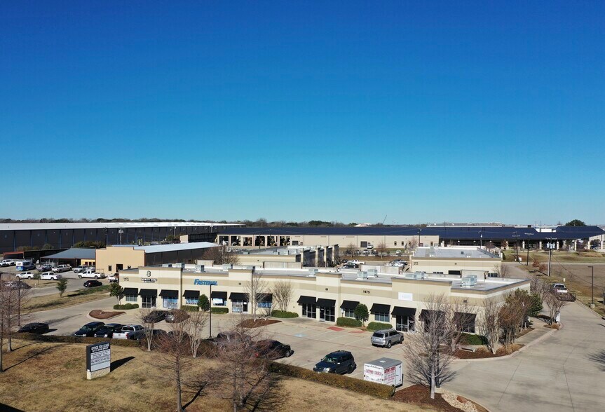 More Photos Of 1475 Heritage Pky, Mansfield Unknown For Lease