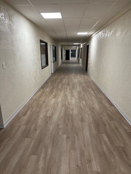 More Photos Of 21 Main St, Lockport Office For Lease