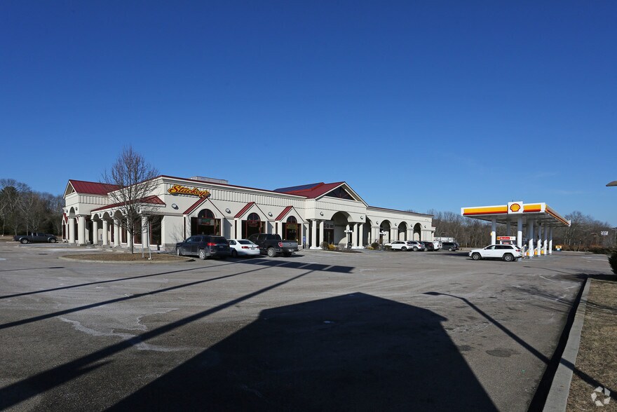 More Photos Of 273 Clarks Falls Rd, North Stonington Truck Stop For Lease