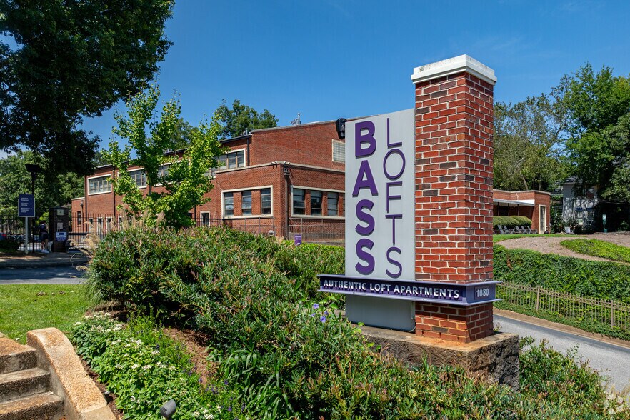 More Photos Of 1080 Euclid Ave NE, Atlanta Apartments For Lease