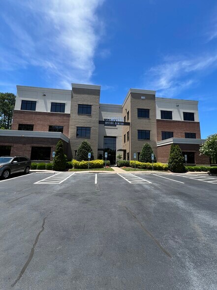 More Photos Of 8801 Fast Park Dr, Raleigh Office For Lease