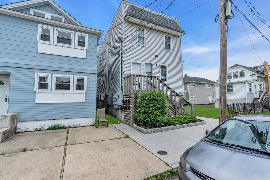 More Photos Of 3 Oceanview Ave, Keansburg Apartments For Sale