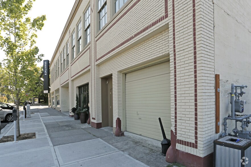 More Photos Of 1012 Washington St, Vancouver Storefront Retail Office For Lease