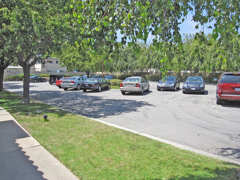 More Photos Of 5320 Carpinteria Ave, Carpinteria Office For Lease