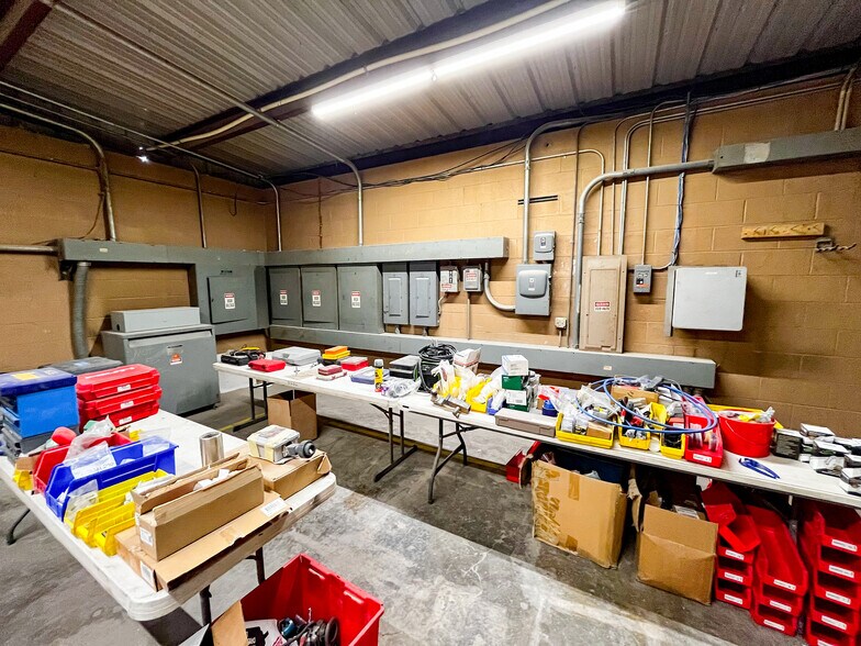 More Photos Of 12301 W County Road 125, Odessa Industrial For Sale