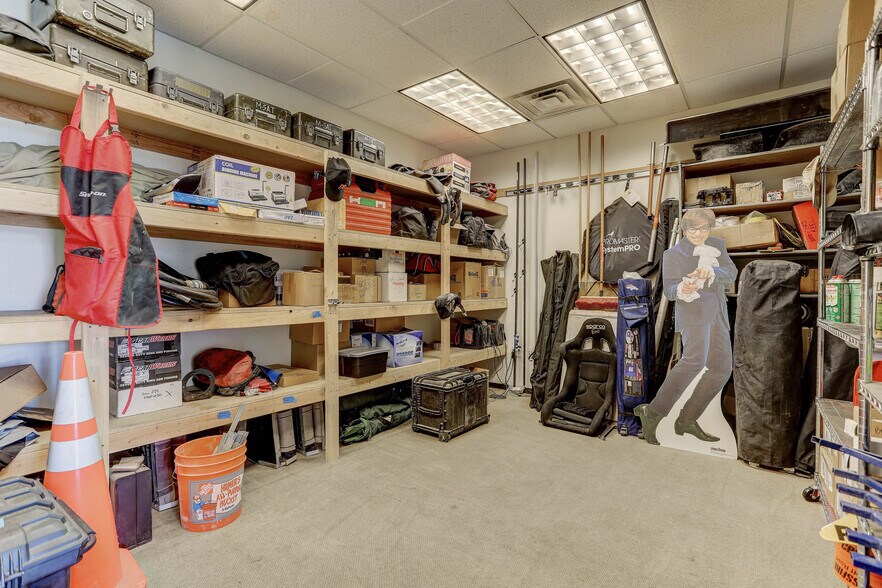 More Photos Of 920 W Mississippi Ave, Denver Warehouse For Sale
