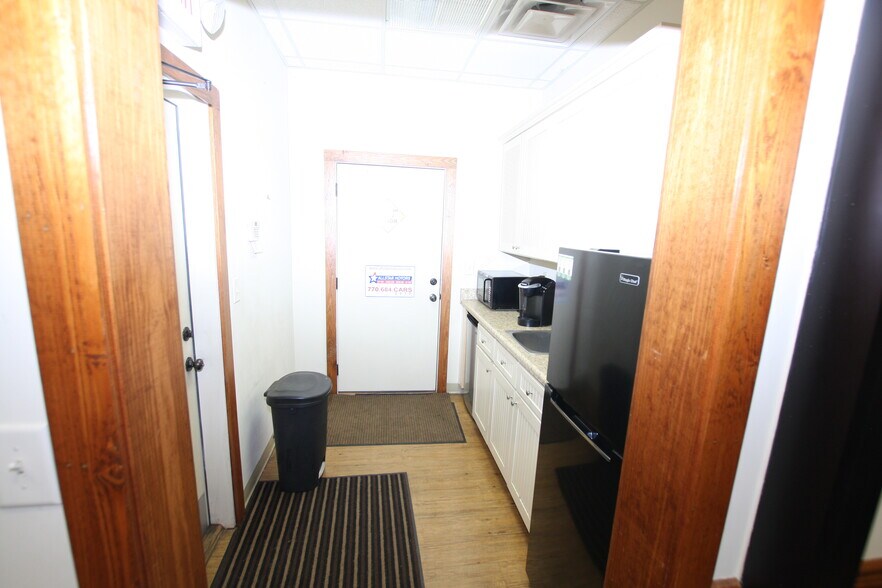 More Photos Of 150 Felton Dr, Rockmart Auto Dealership For Sale