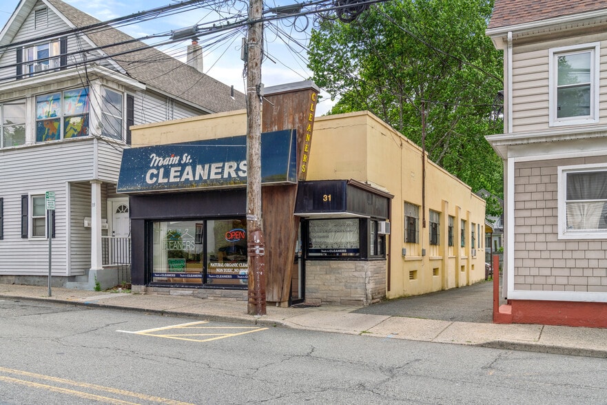 More Photos Of 31 S Main St, Wharton General Retail For Sale