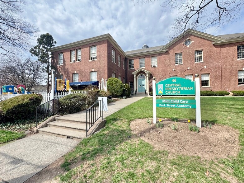 Primary Photo Of 46 Park St, Montclair Office For Lease
