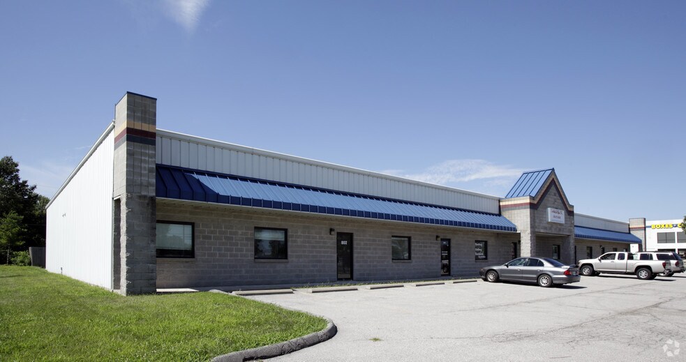 More Photos Of 802-814 Mid Point Dr, O'Fallon Flex For Lease
