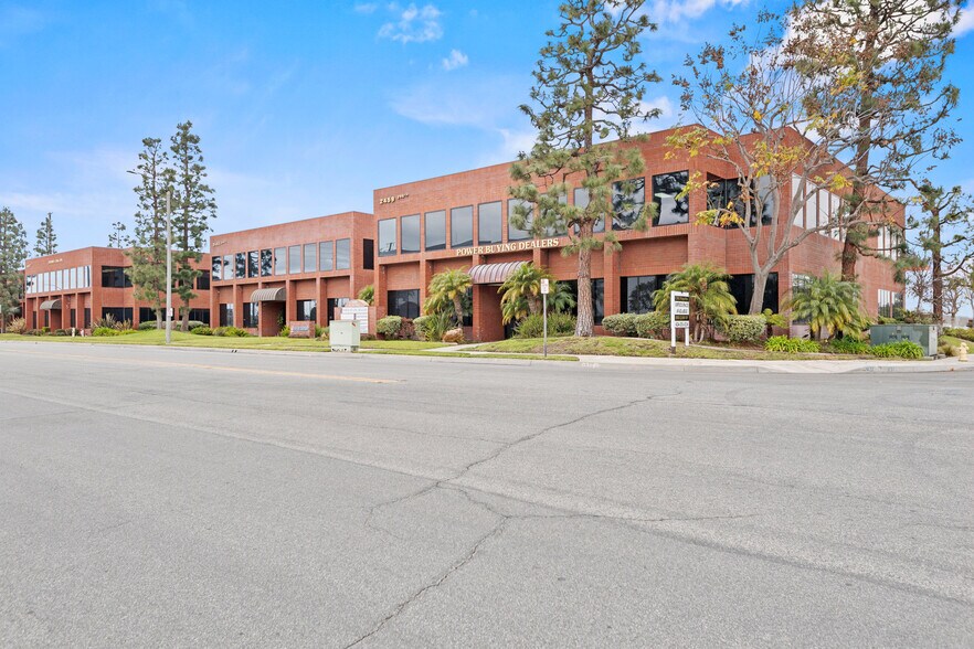 Primary Photo Of 2459 W 208th St, Torrance Office For Lease