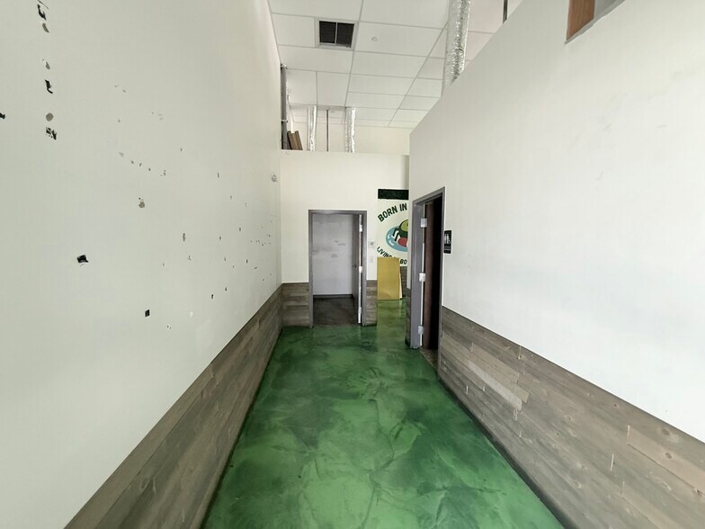 More Photos Of 101 S Federal Hwy, Boynton Beach Apartments For Lease